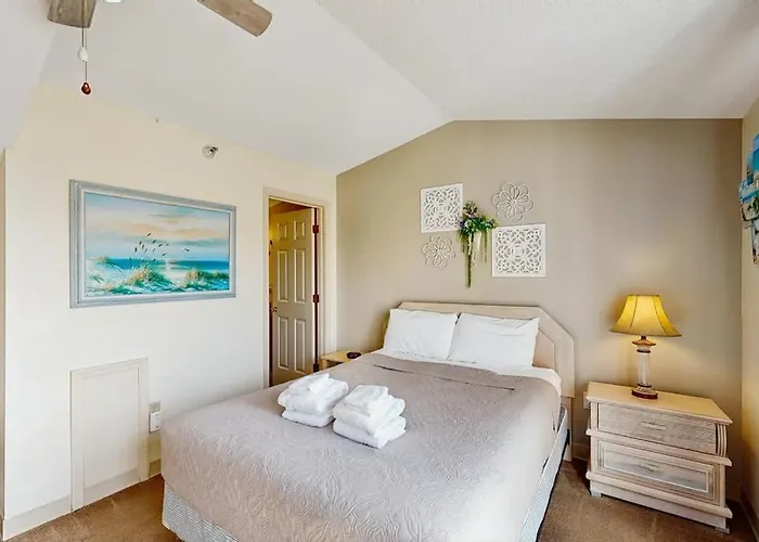 Surfcrest 201 Apartment